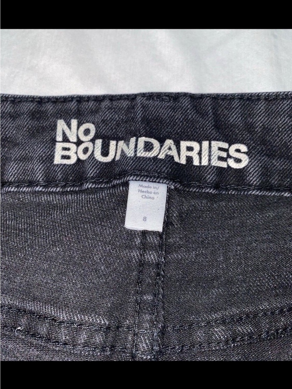 Jeans - Picture 6 of 12